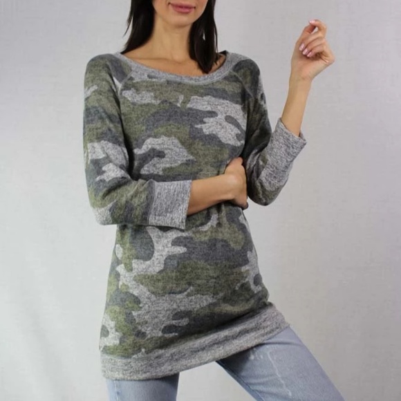 CAMO LONG SLEEVE LIGHT WEIGHT KNIT CREW NECK TOP - Picture 3 of 3
